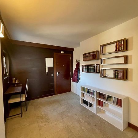 Exclusive Beachfront Apartment Torremolinos - Pool - Paddle - Tenis - Wifi - Central Aircon Buitenkant foto