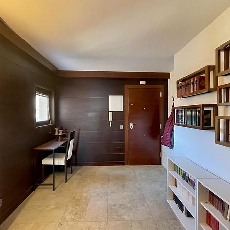 Exclusive Beachfront Apartment Torremolinos - Pool - Paddle - Tenis - Wifi - Central Aircon Buitenkant foto